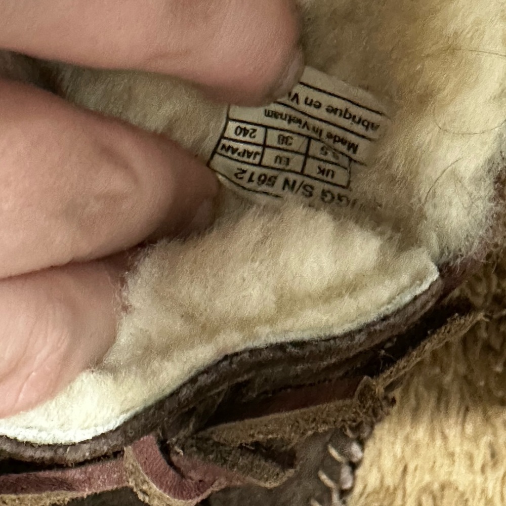 Ugg Moccasin - image 3